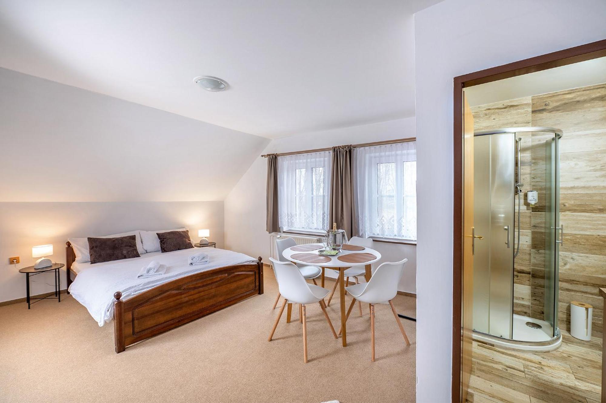 Rodinny Hotel Myslivna Třeboň 외부 사진