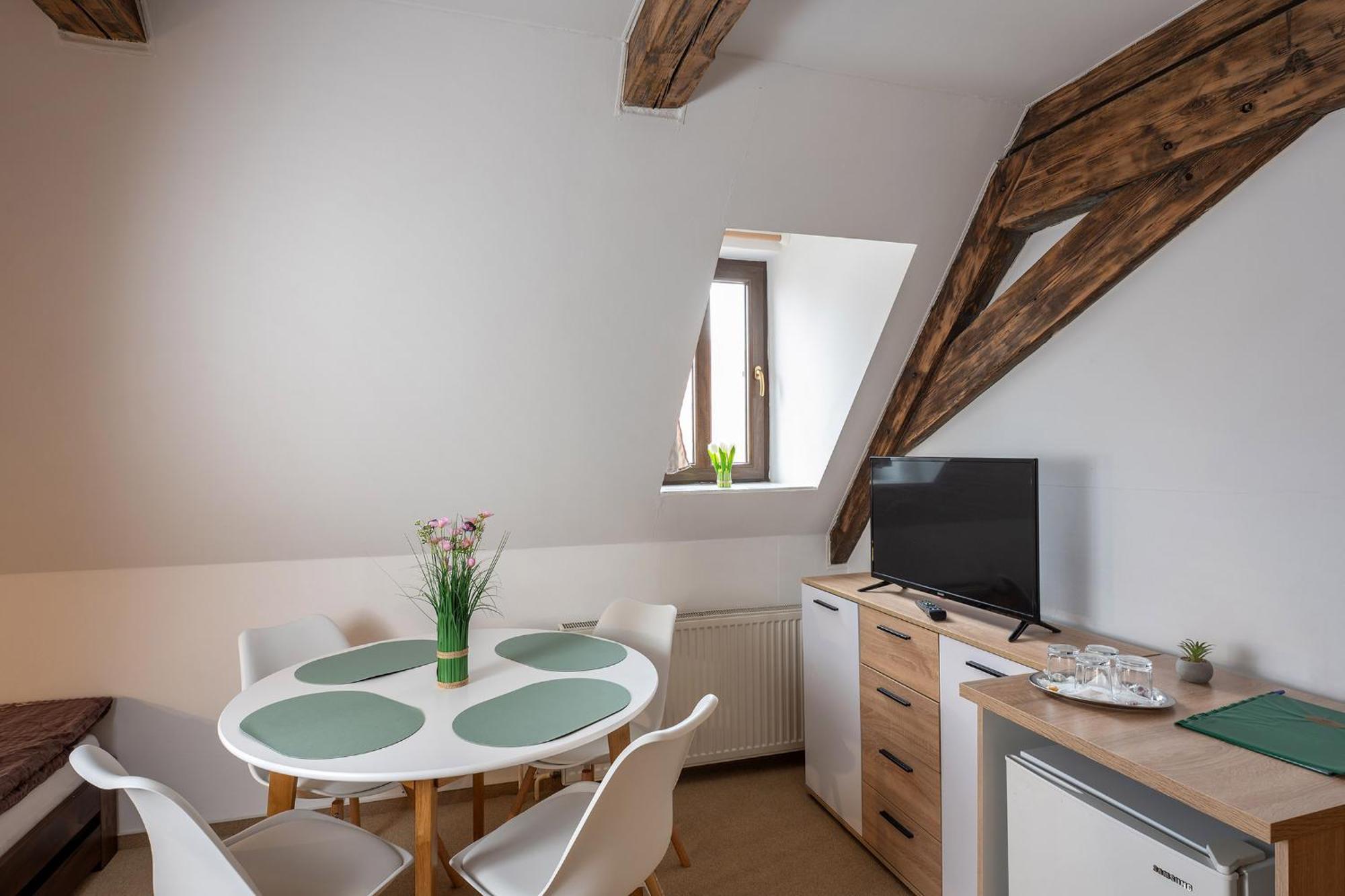 Rodinny Hotel Myslivna Třeboň 외부 사진